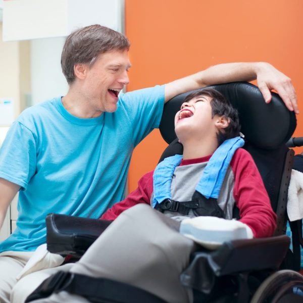 Parent-with-Cerebral-Palsy-600x600